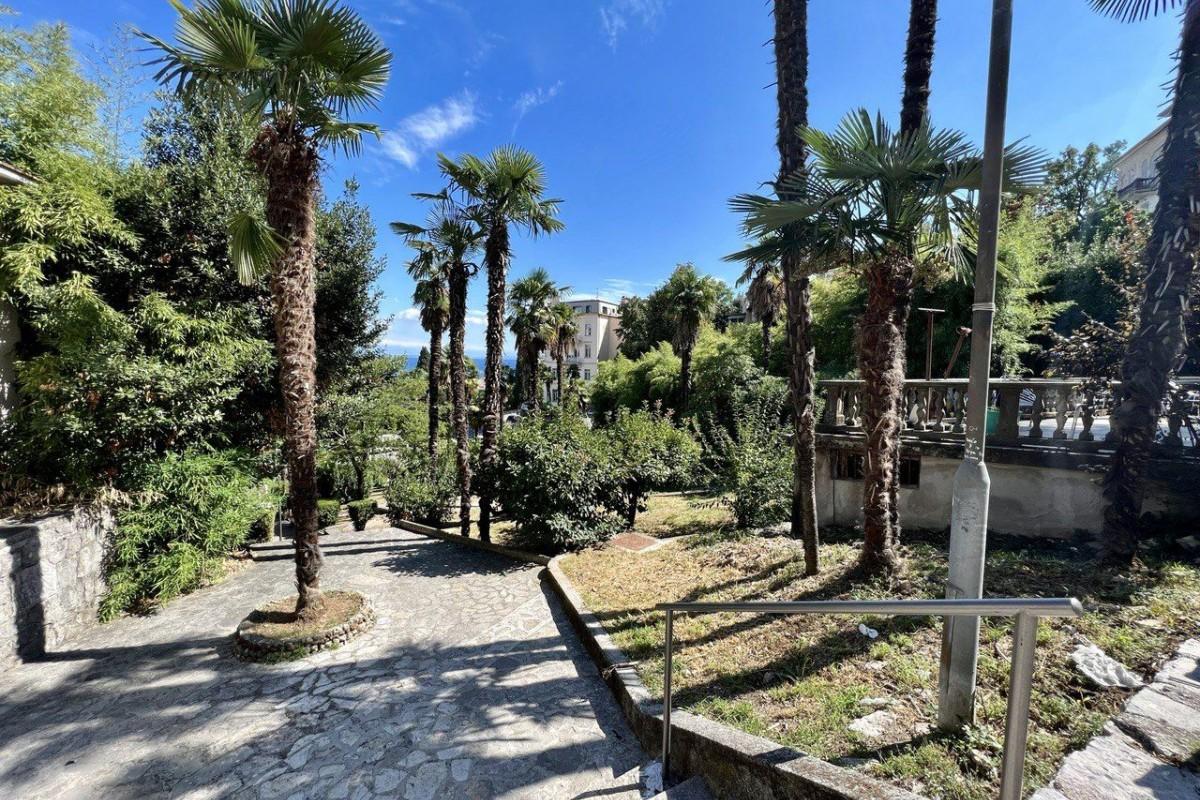 001-1024-46-Opatija-Apartment-with-sea-view-for-sale