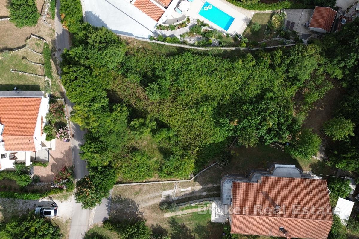 Terrain constructible attractif avec permis de construire près d'Opatija