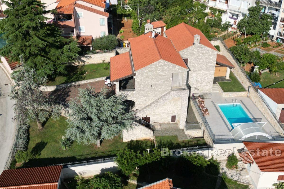 Stone villa in a peaceful location
