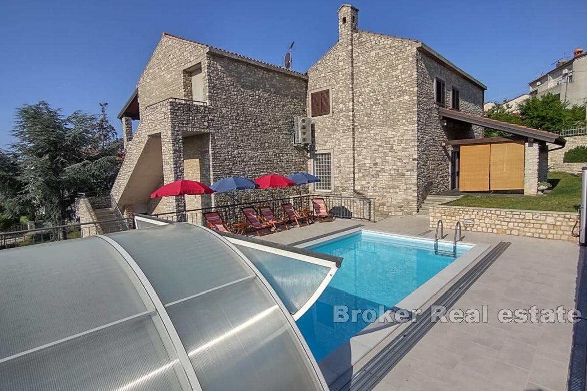 Kamena vila na mirnoj lokaciji