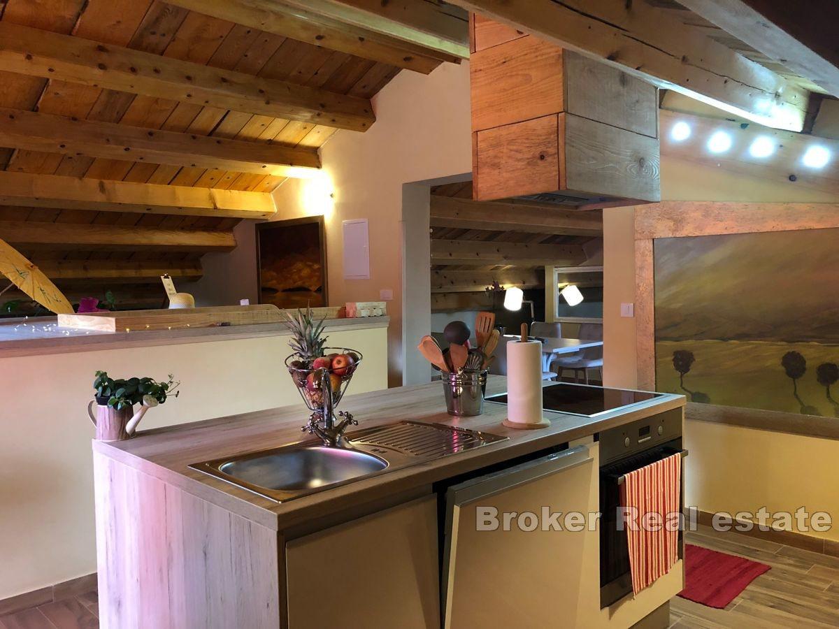 Šarmantna kuća s pogledom na more