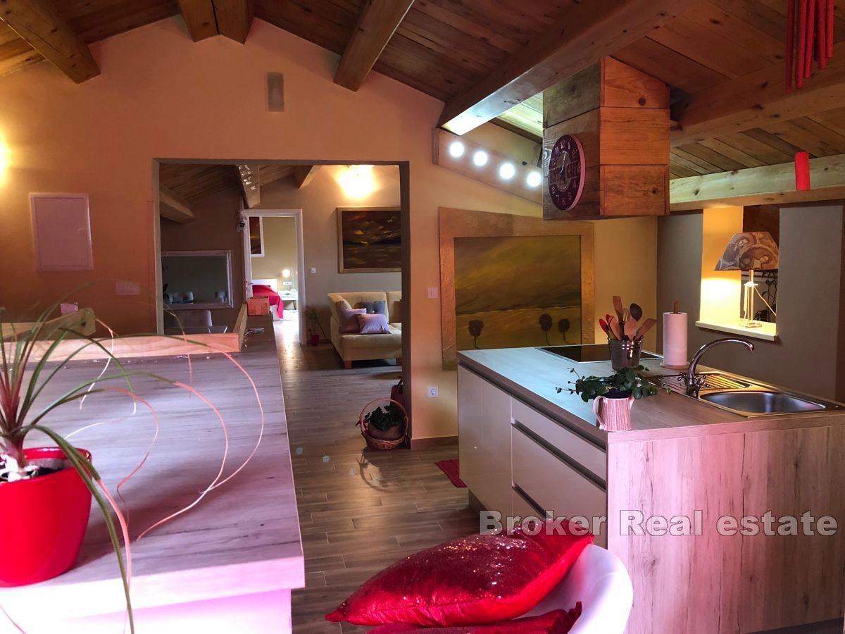 Šarmantna kuća s pogledom na more