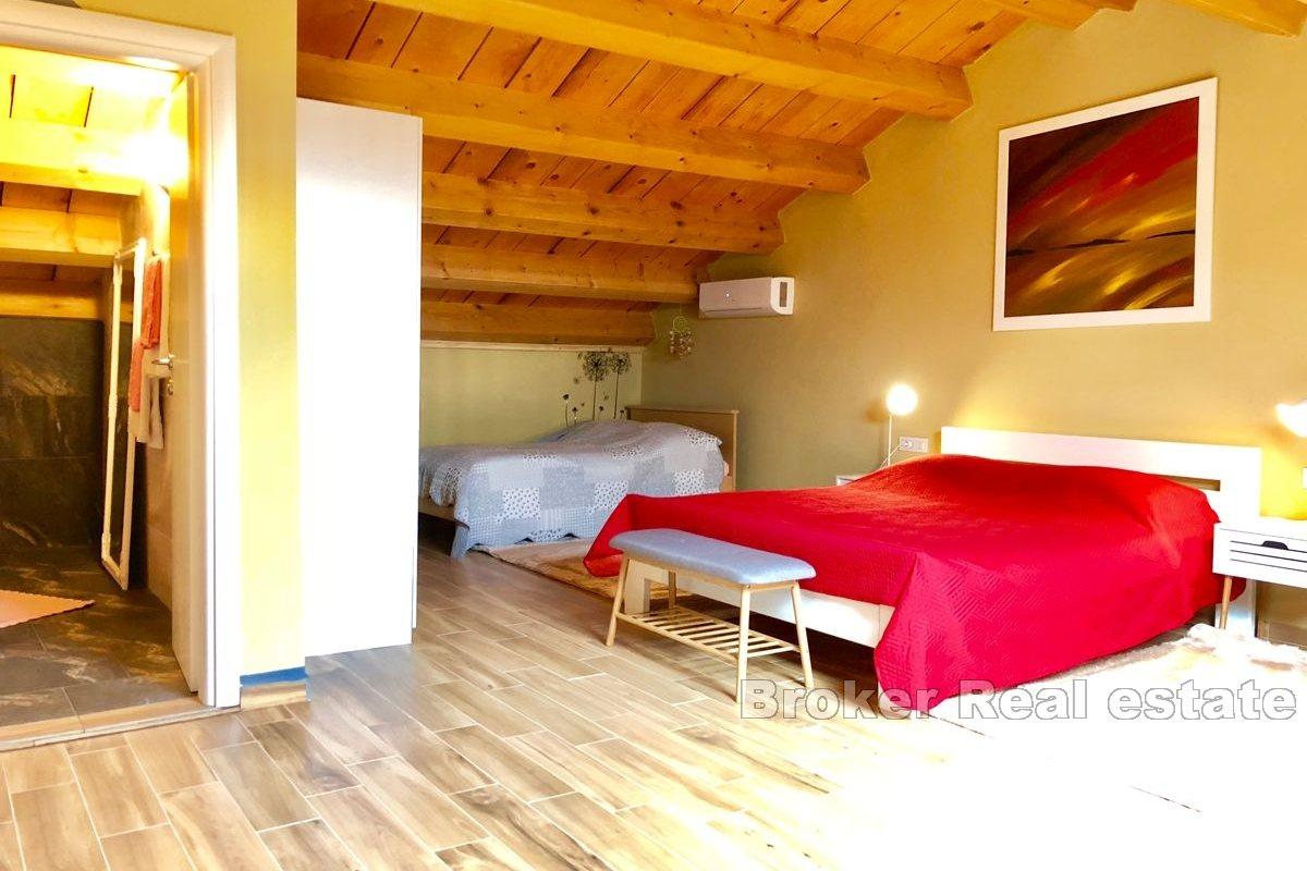 Šarmantna kuća s pogledom na more