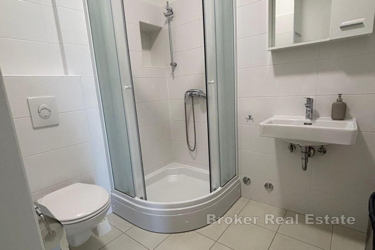 Palazzina in prima fila al mare