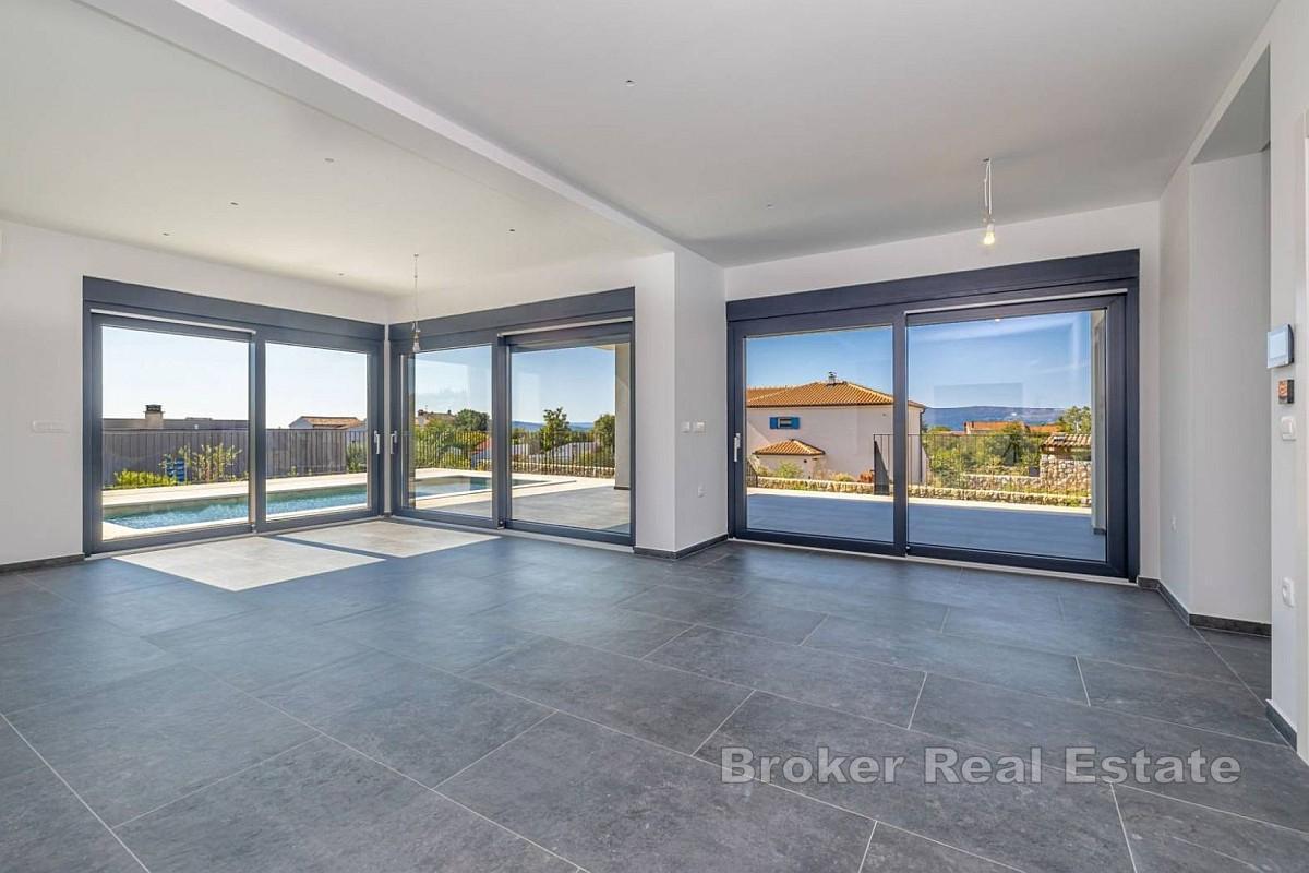 Villa con piscina in un ambiente tranquillo