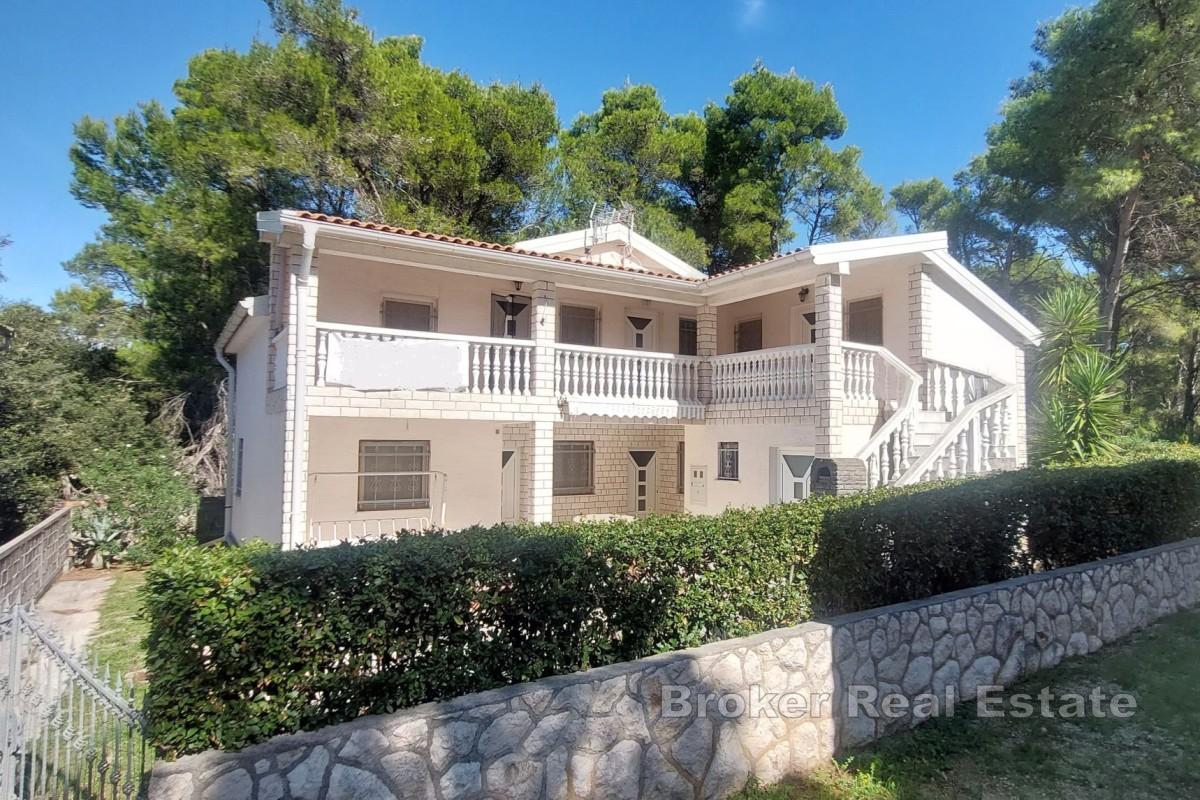 Apartmenthaus in ruhiger Lage