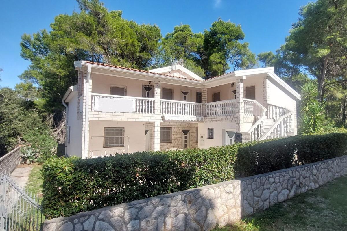 Apartmánový dům v klidné oblasti