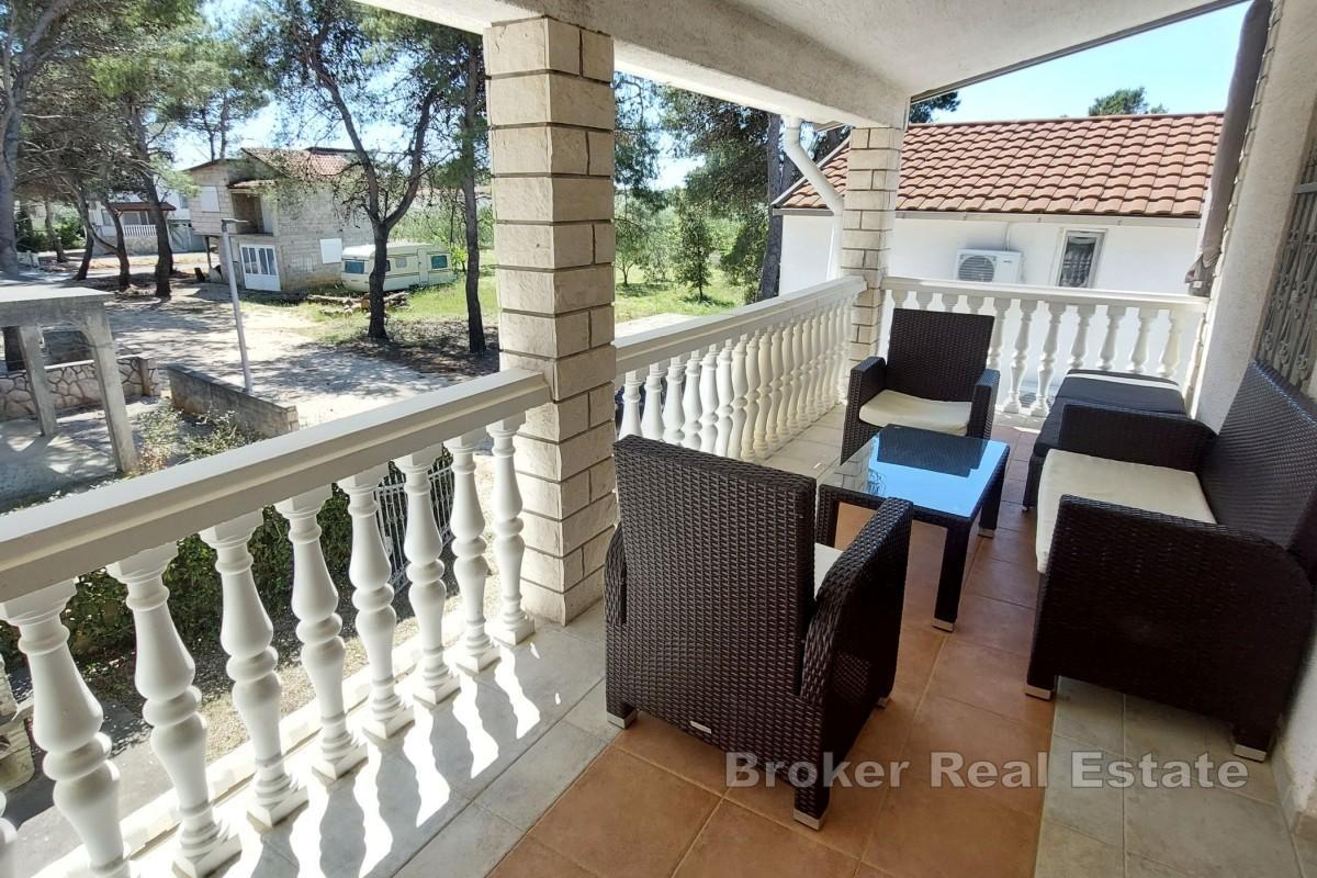 Apartmenthaus in ruhiger Lage