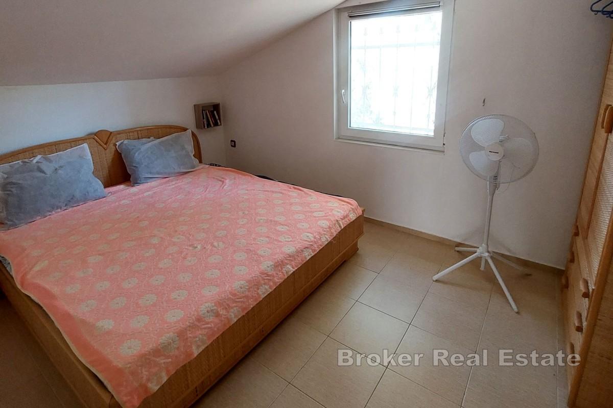 Dom apartamentowy w spokojnej okolicy