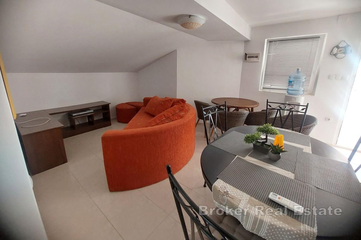 Dom apartamentowy w spokojnej okolicy