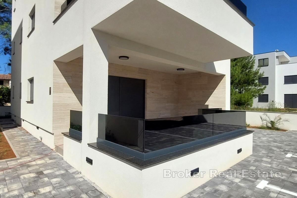 Luksusowy apartament z dwiema sypialniami w centrum