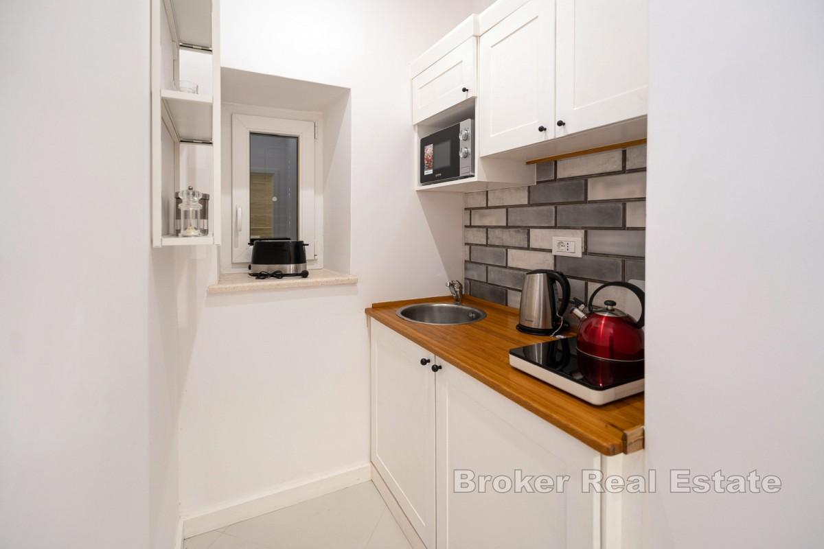 Vila s bazenom u blizini mora