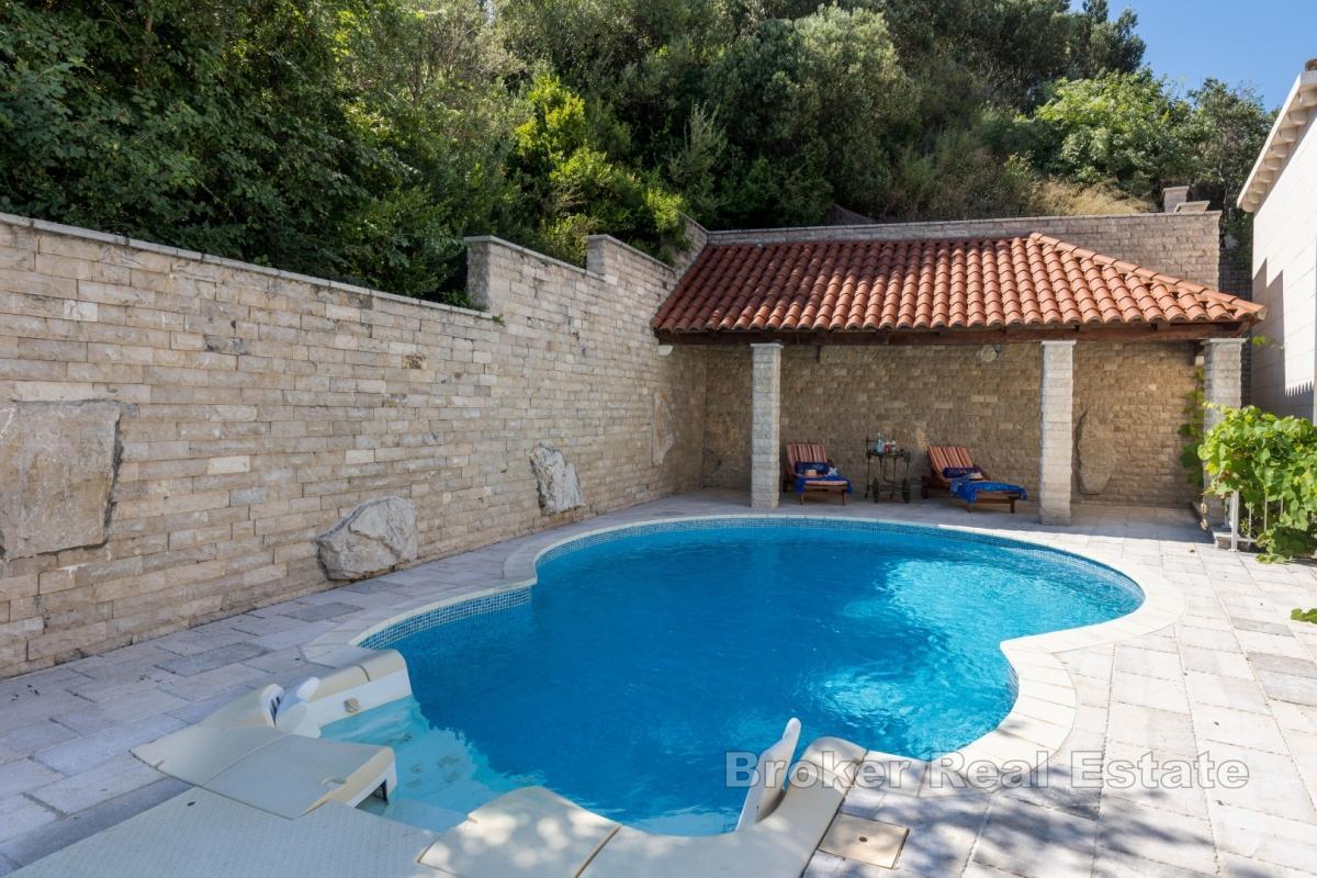 Villa med pool