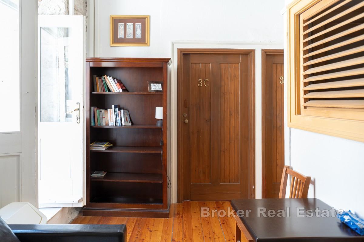 Väletablerat vandrarhem i stadens centrum