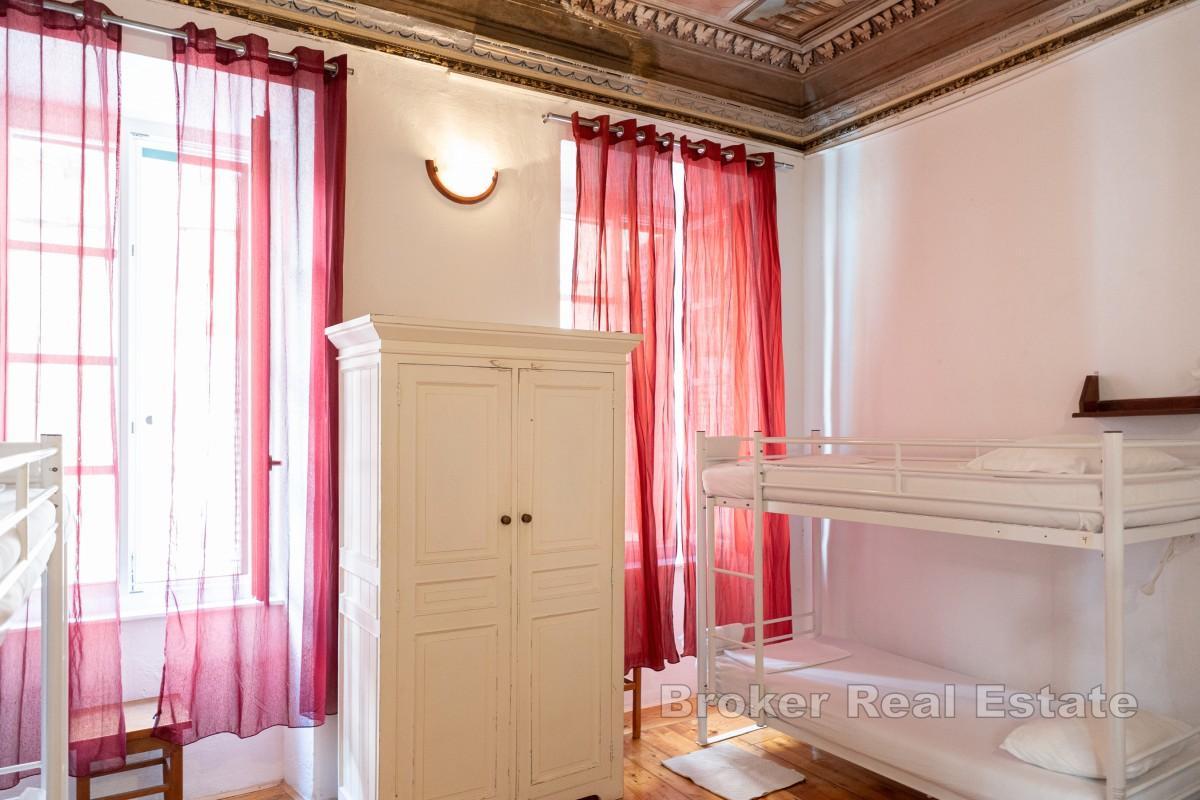 Uhodani hostel u centru grada