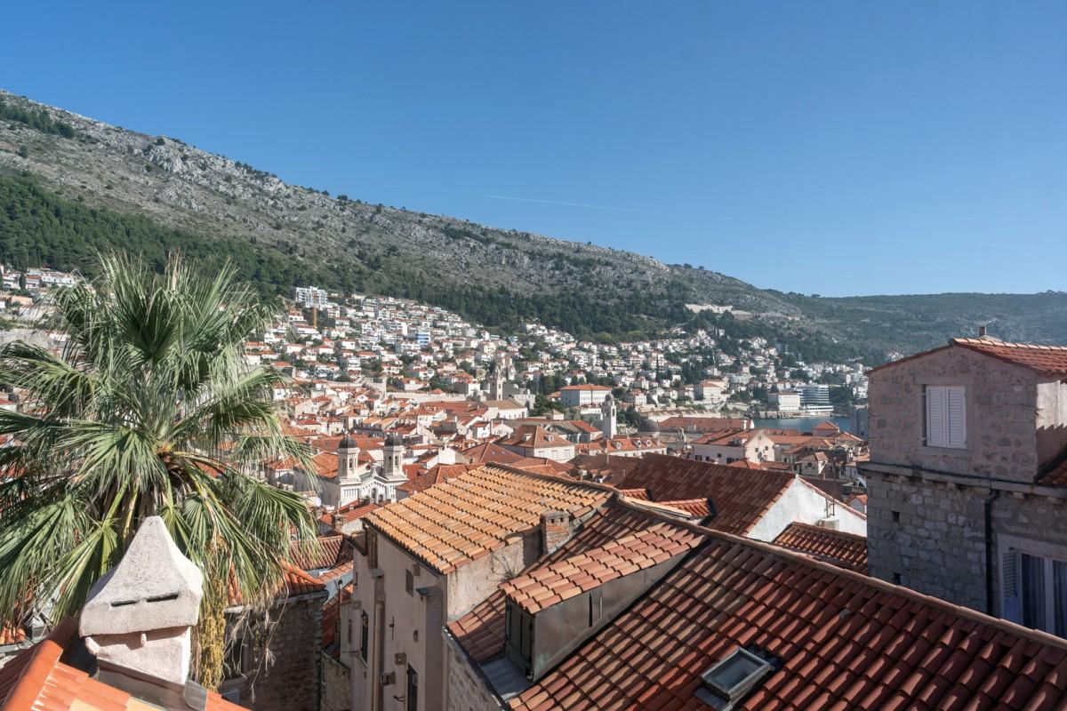 001-1027-08-dubrovnik-apartment-in-the-old-town-for-sale