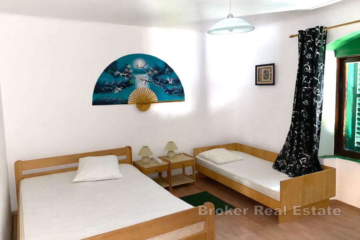 Kuća nedaleko od centra Malog Lošinja