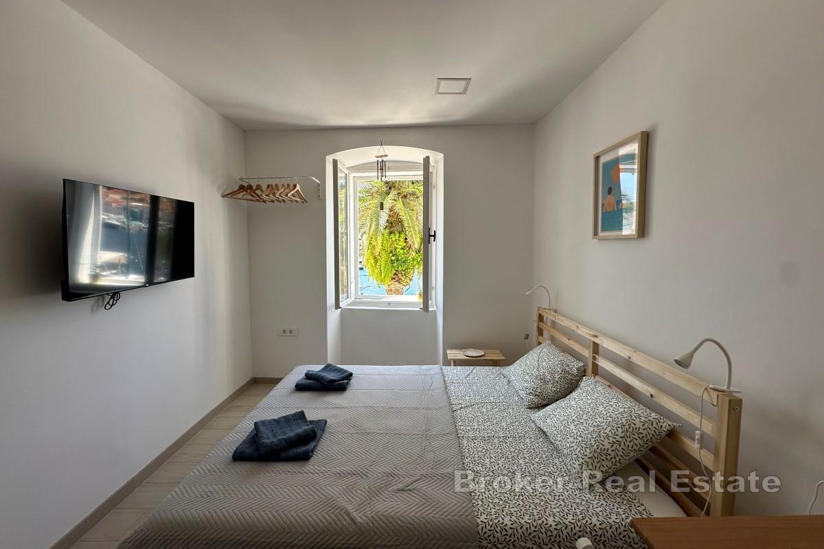 Renovirana kuća uz obalu