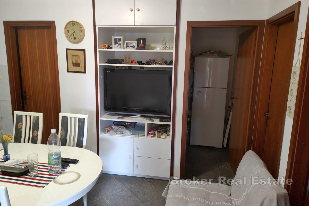 Dům se dvěma apartmány v klidné lokalitě v Mali Lošinj