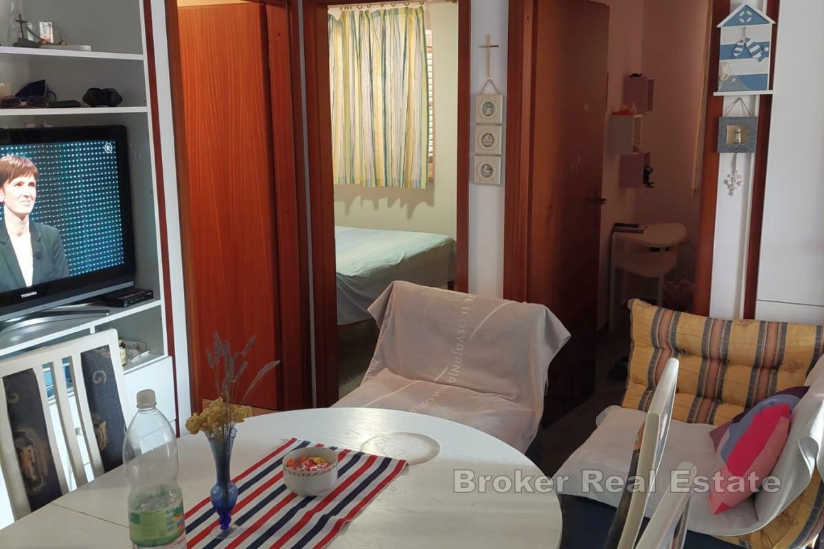 Dům se dvěma apartmány v klidné lokalitě v Mali Lošinj