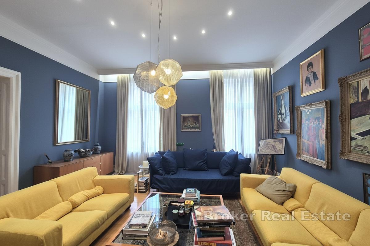 Modern möblierte Wohnung im Stadtzentrum