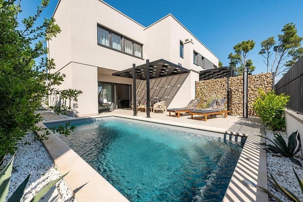 001-1033-05-Zadar-Modern-house-with-pool-for-sale