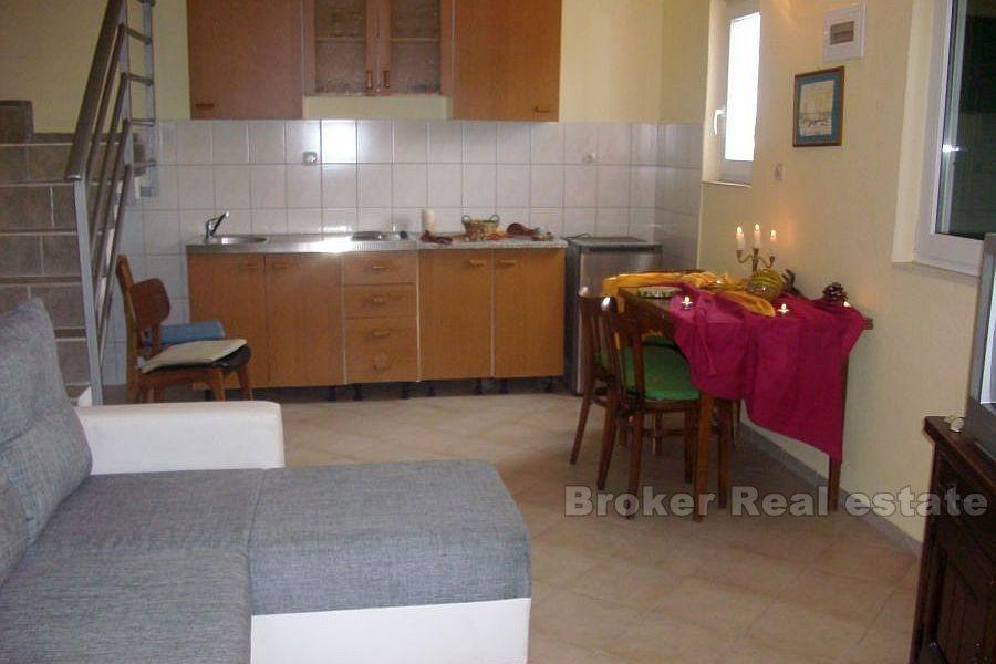 Attractive stone house with sea view