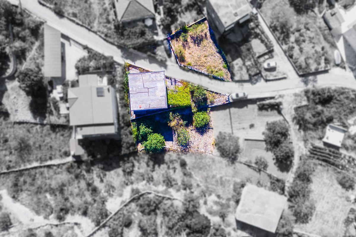 Ett hus med byggmark med utmärkt läge