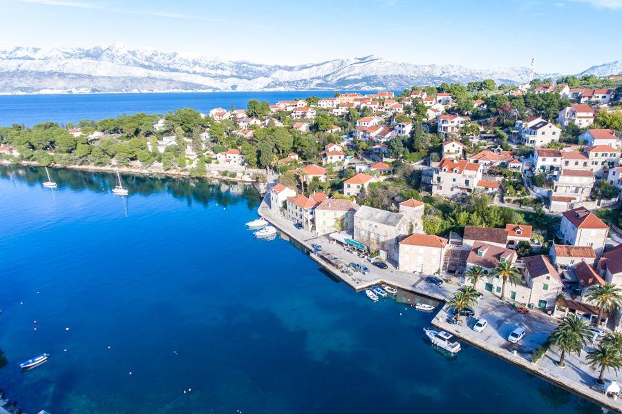 Steinhaus im Zentrum der Stadt