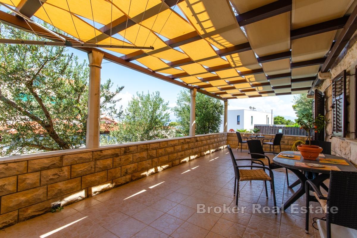Villetta bifamiliare con vista mare