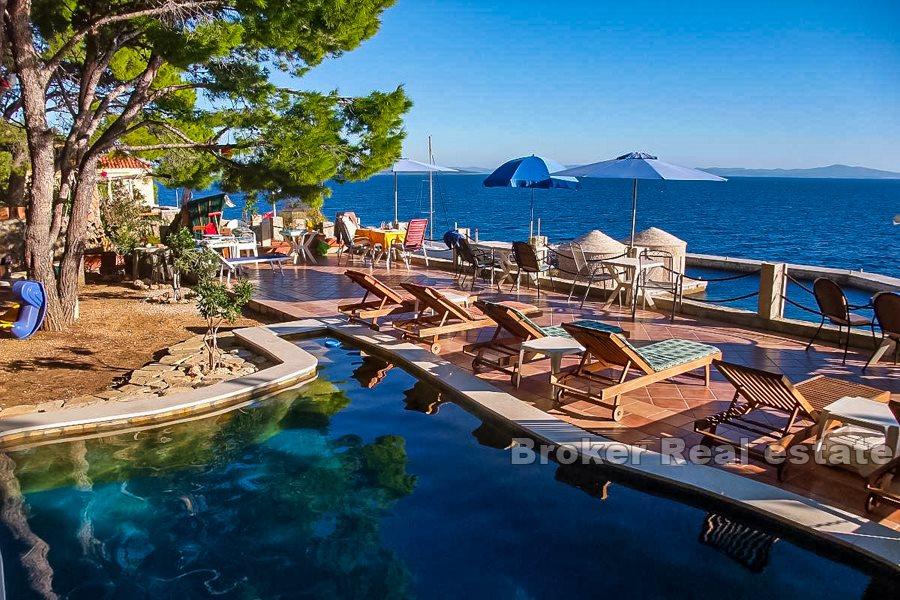 Family villa with swimming pool, waterfront
