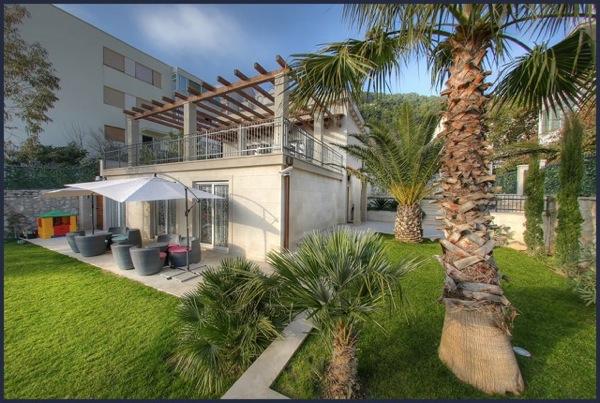 Vacker modern villa