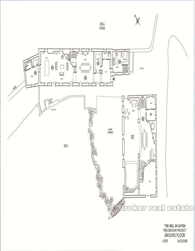 Two houses in the bay, for sale