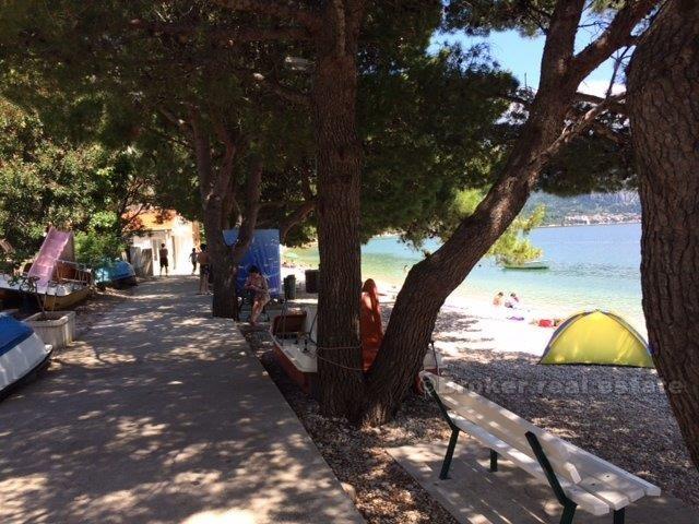 Terrain à bâtir en bord de mer, à vendre