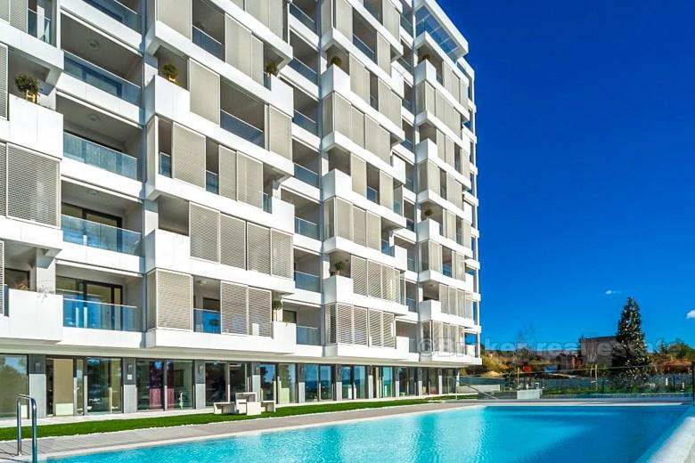 Luksusowy apartament z dwiema sypialniami w elitarnym budynku