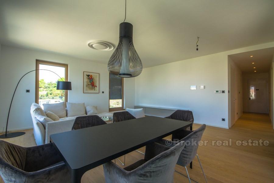 Lyxig två-rumslägenhet, till salu