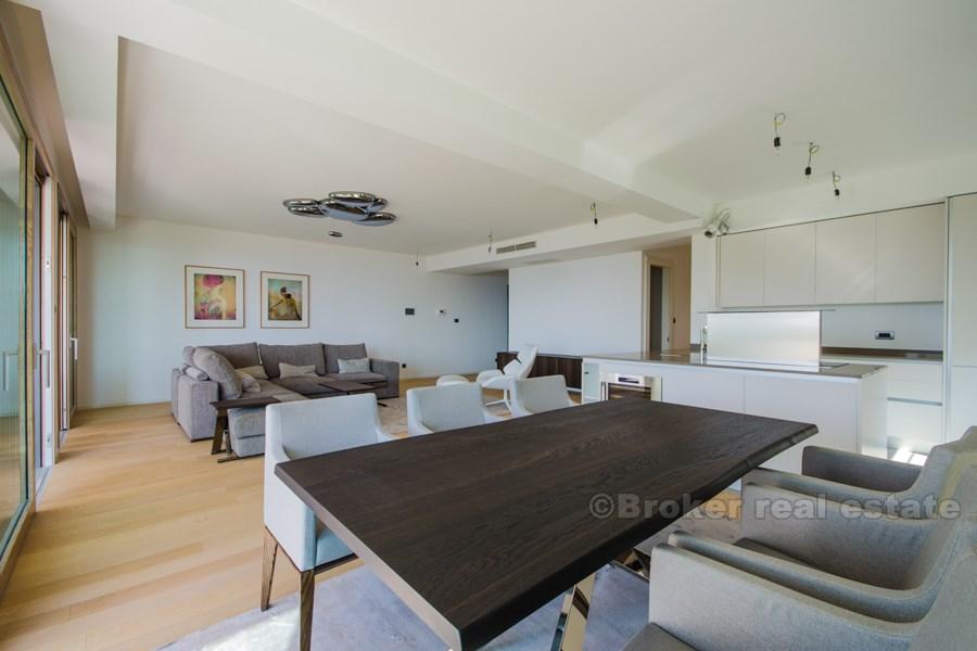 Luksusowy trzypokojowy apartament, na sprzedaż