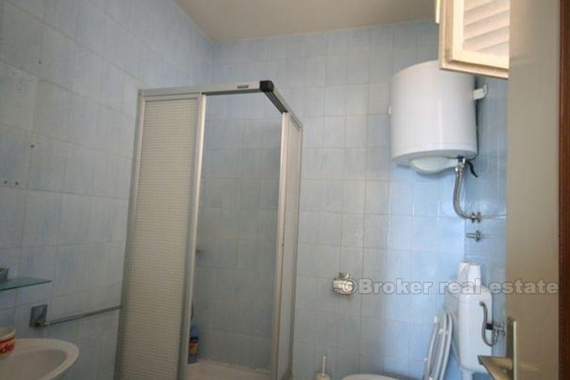 Samostojeća kuća u blizini mora