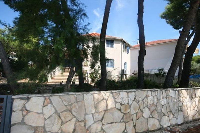 Casa indipendente in riva al mare