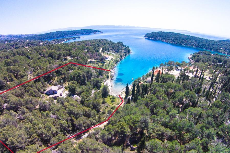 Waterfront house with land, for sale