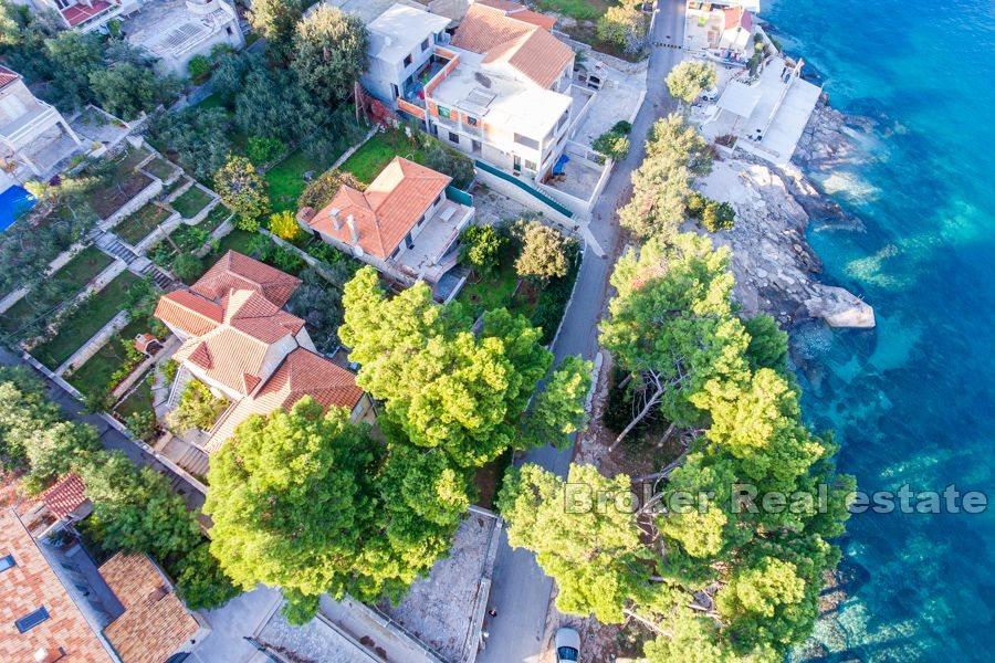 Maison individuelle sur 2 étages, en bord de mer