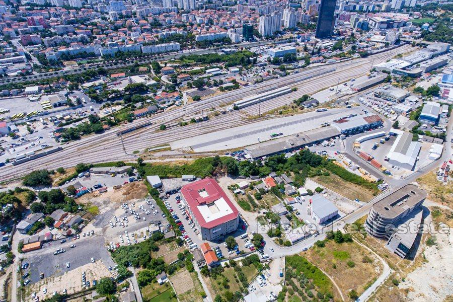 Obchodní prostor pro různé účely