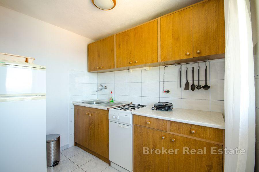 Mehrfamilienhaus mit offenem Meerblick