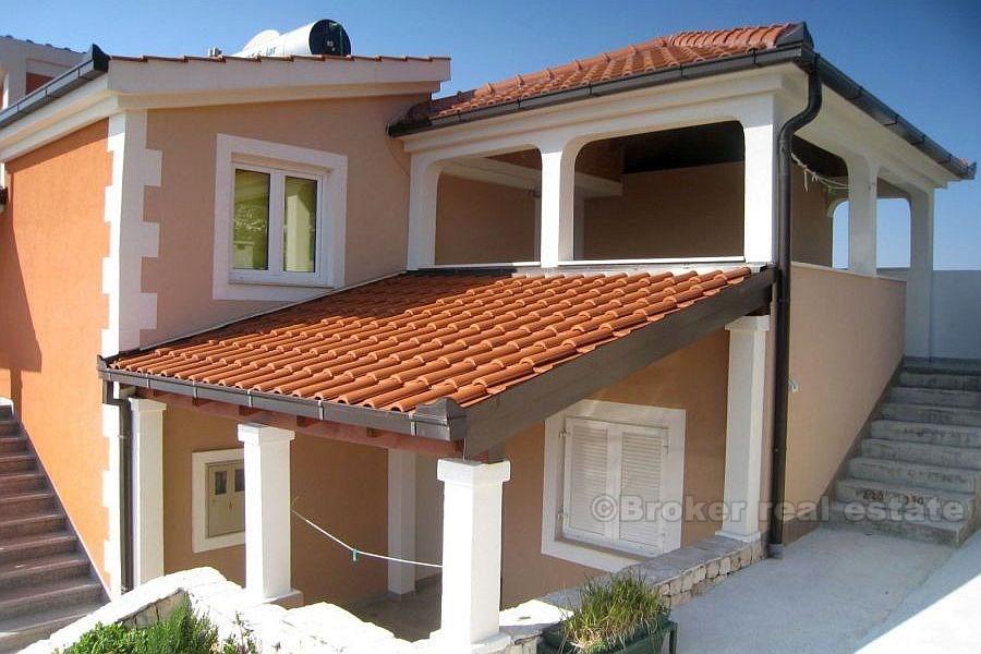 House on two floors, first row to the sea, for sale