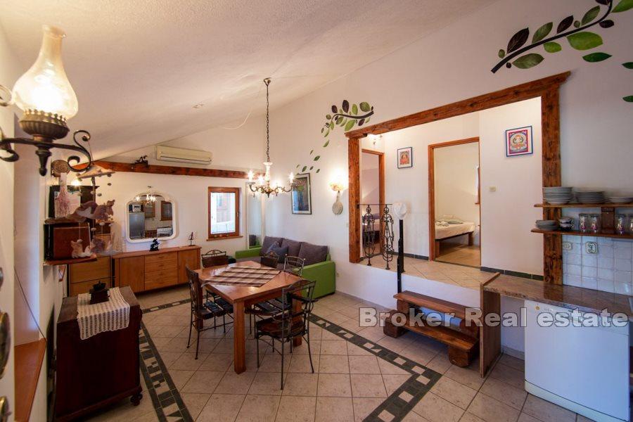 House with spacious Mediterranean garden