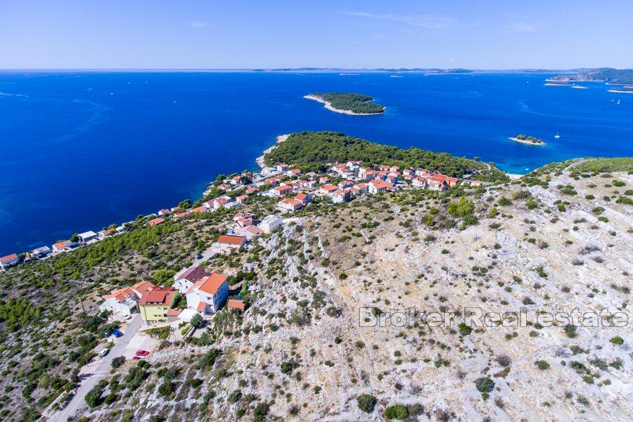 Terrain avec vue mer
