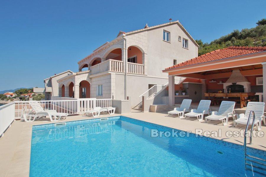 Kamienica pierwszy rząd do morza