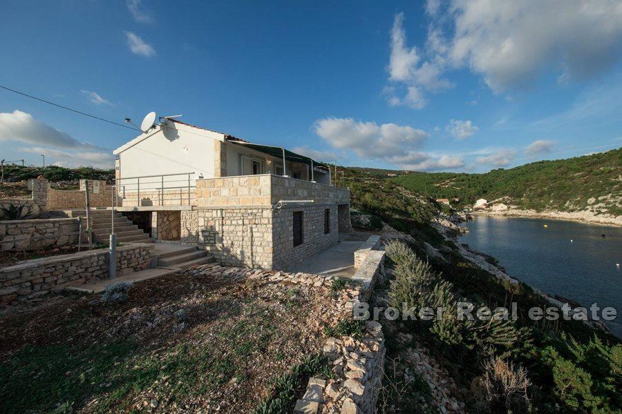 Mehrfamilienhaus erste Reihe zum Meer