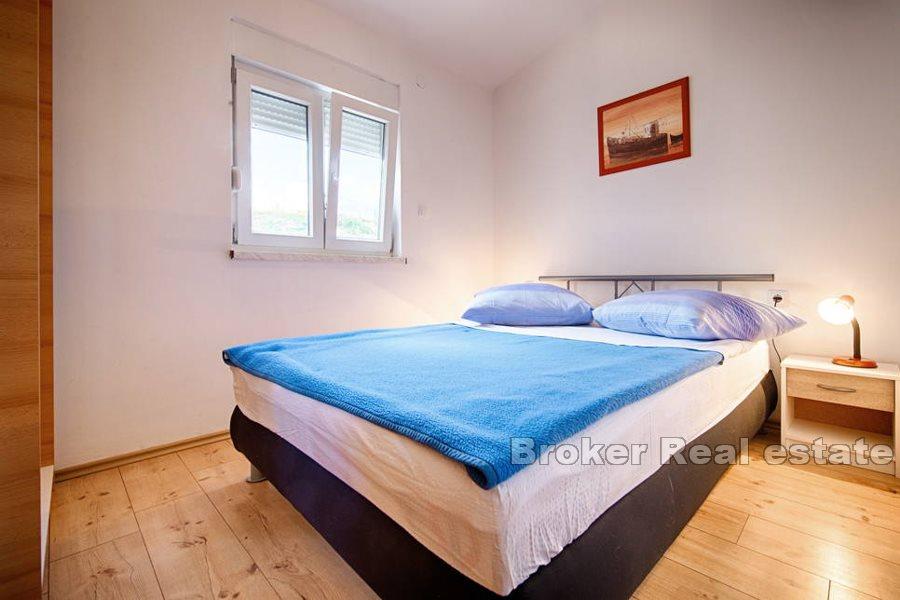 Mehrfamilienhaus erste Reihe zum Meer