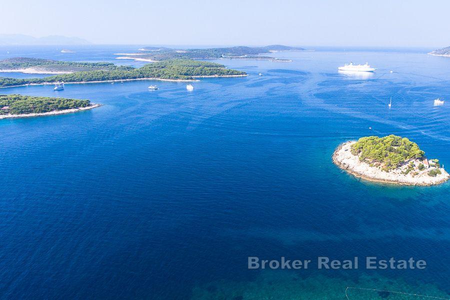 Sjarmerende hus ved sjøen